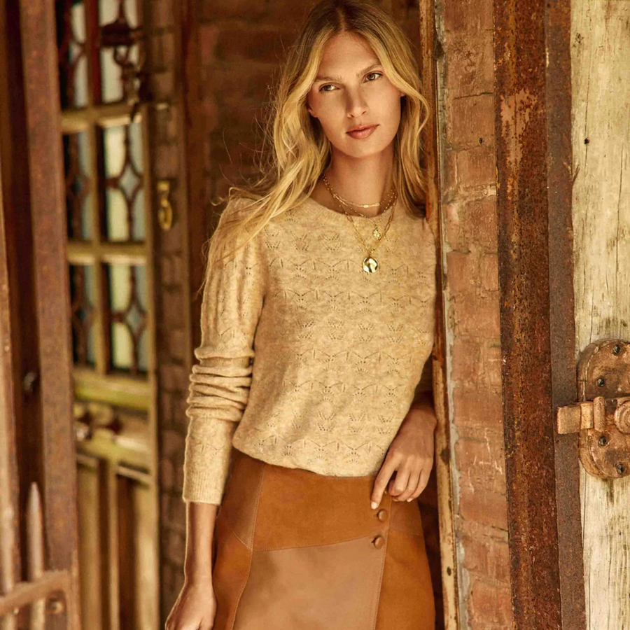 La Petite Etoile Textured Morgane Pull-Over in Camel