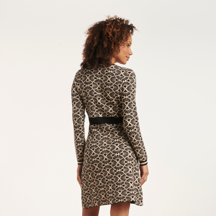 Smashed Lemon Black & Sand Geo Patterned Knit V-Neck Dress