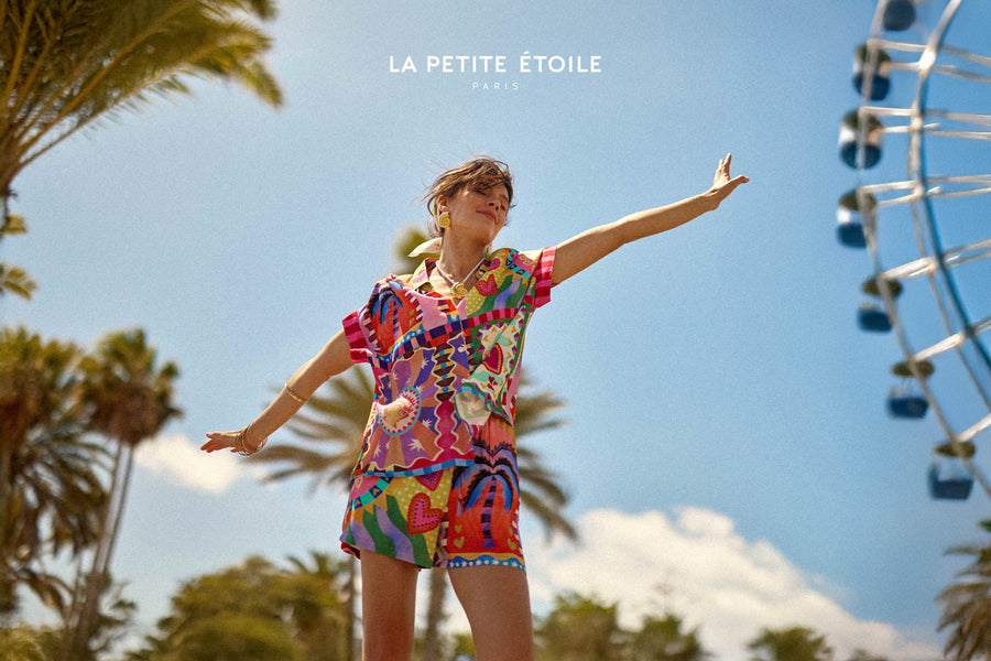 La Petite Etoile Sanae Carre Print Shorts